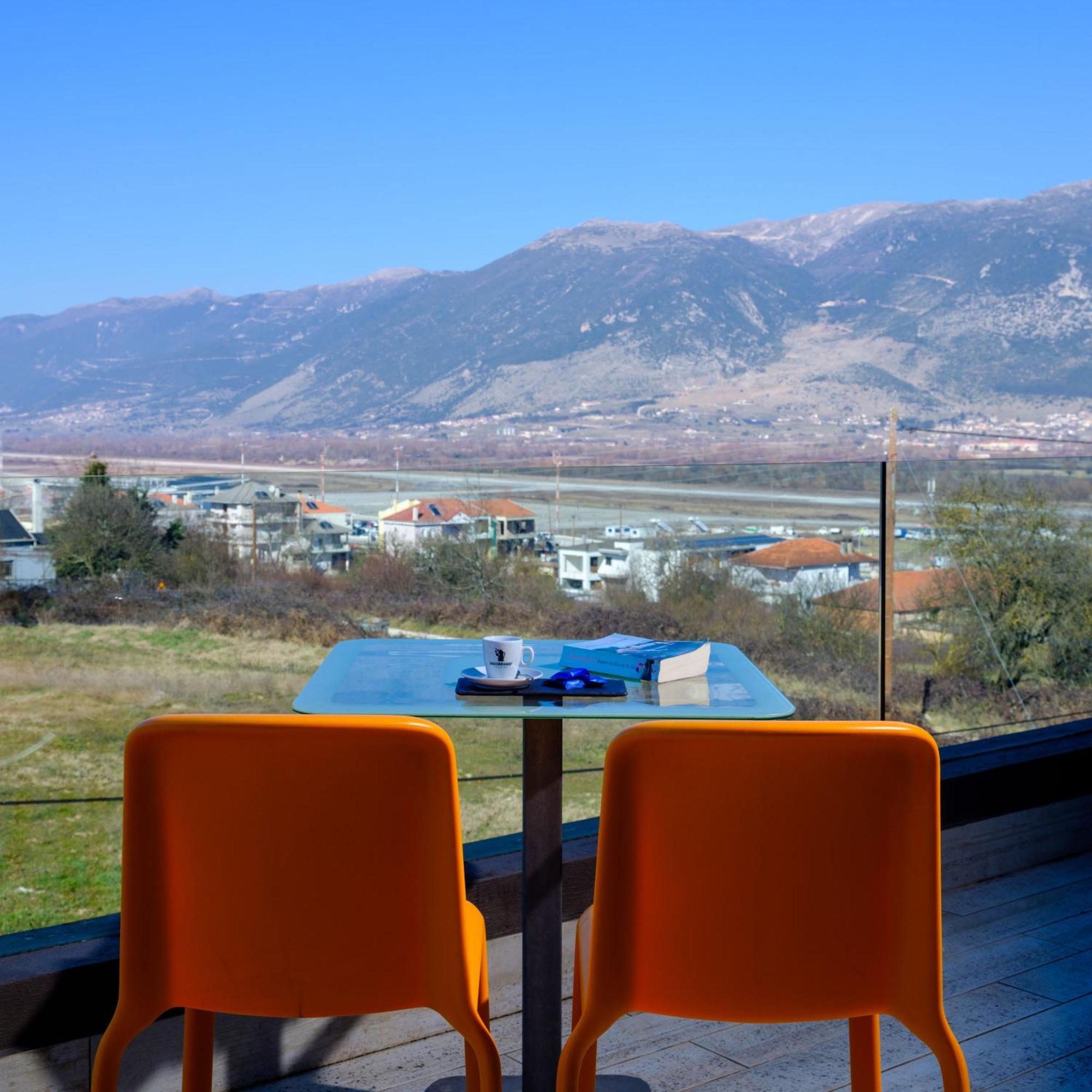Essence Hotel Ioannina Exterior foto