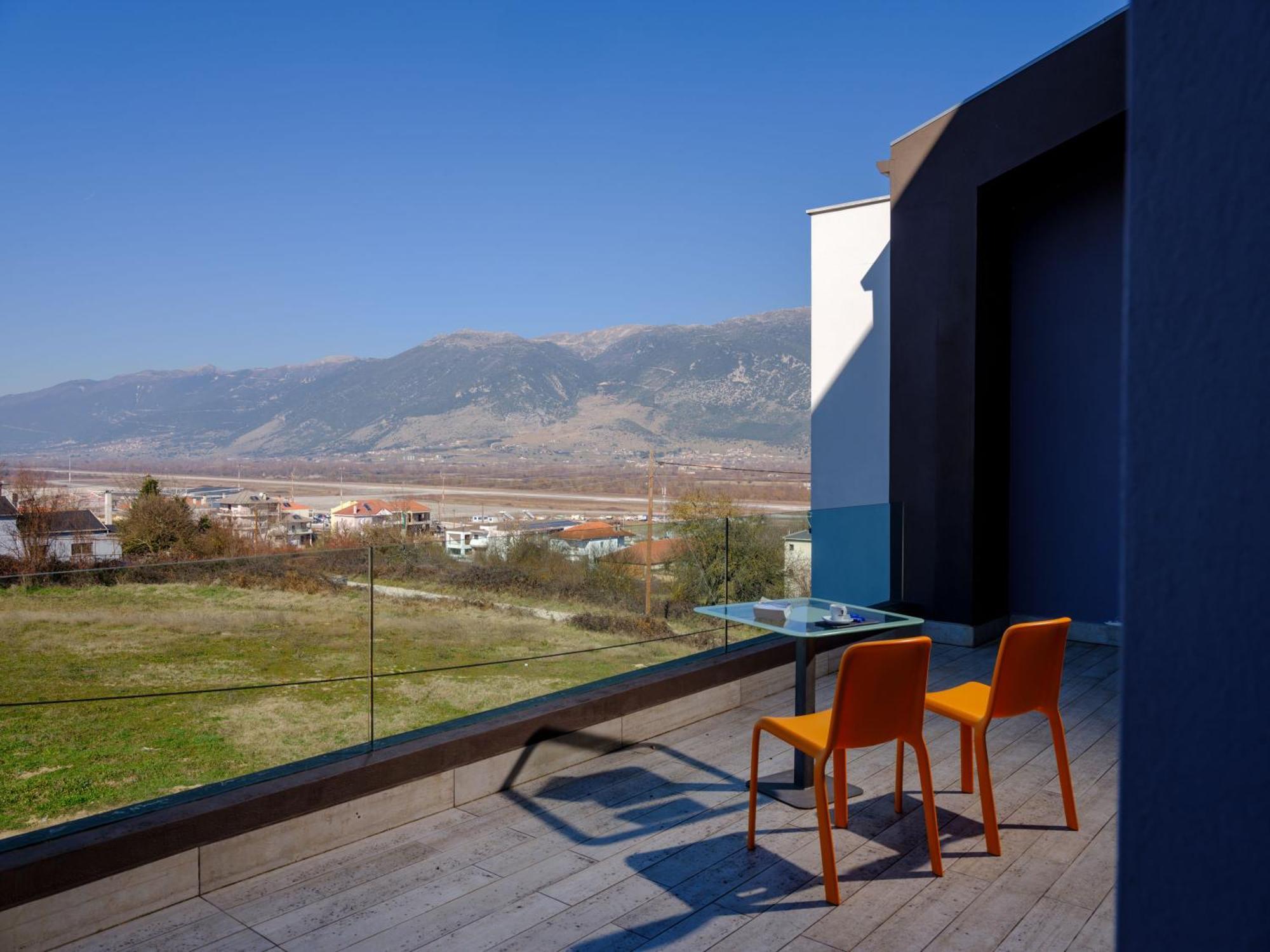Essence Hotel Ioannina Exterior foto